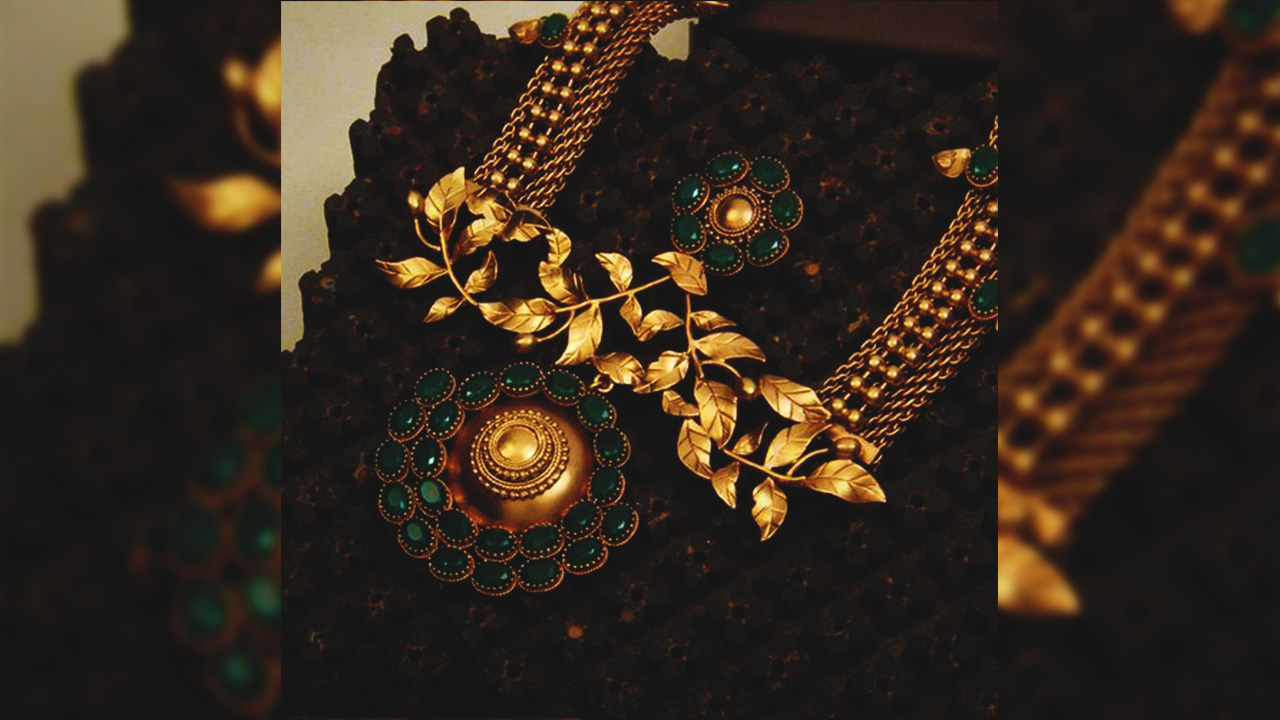 Suhani Pittie is widely recognized as a top-notch brand for artificial jewellery in India.