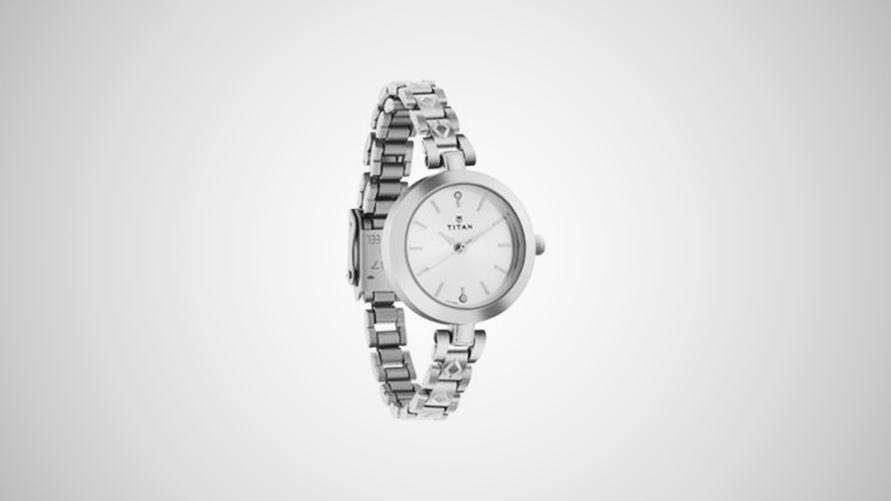 One of the finest watches for women in the market.