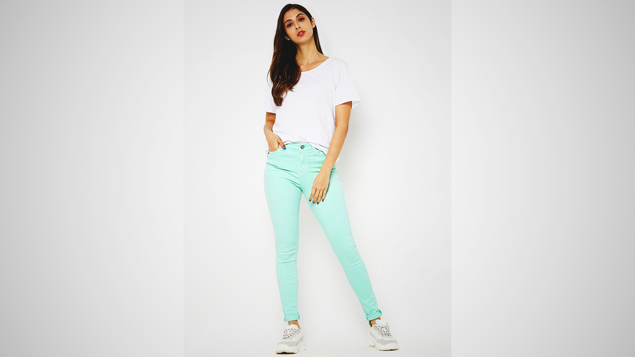 recommend a highly regarded brand for ladies' jeans