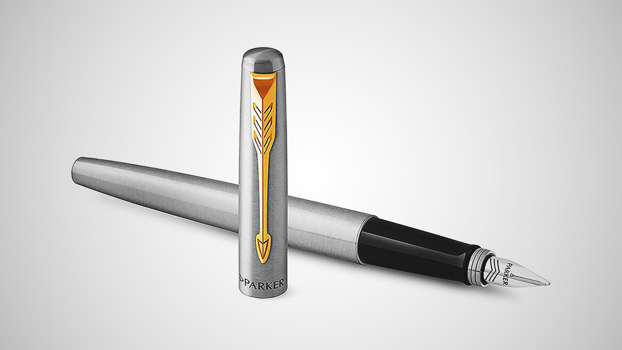 A prestigious fountain pen that excels in both aesthetics and functionality.
