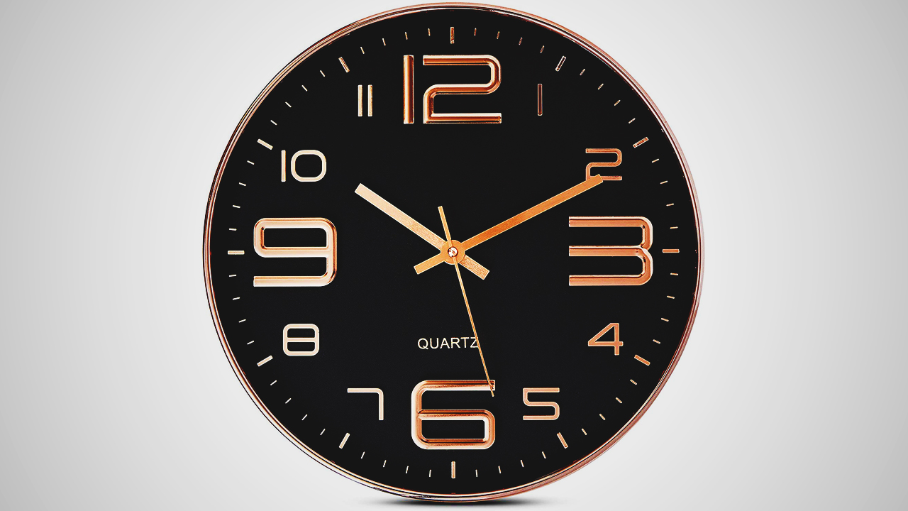 A top-notch choice for those seeking a reliable wall clock.
