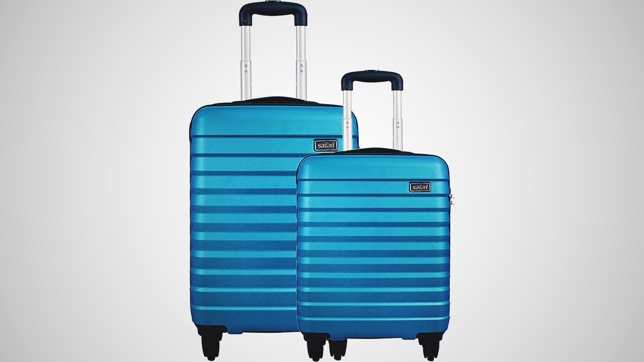 A premium-grade luggage that is highly recommended.