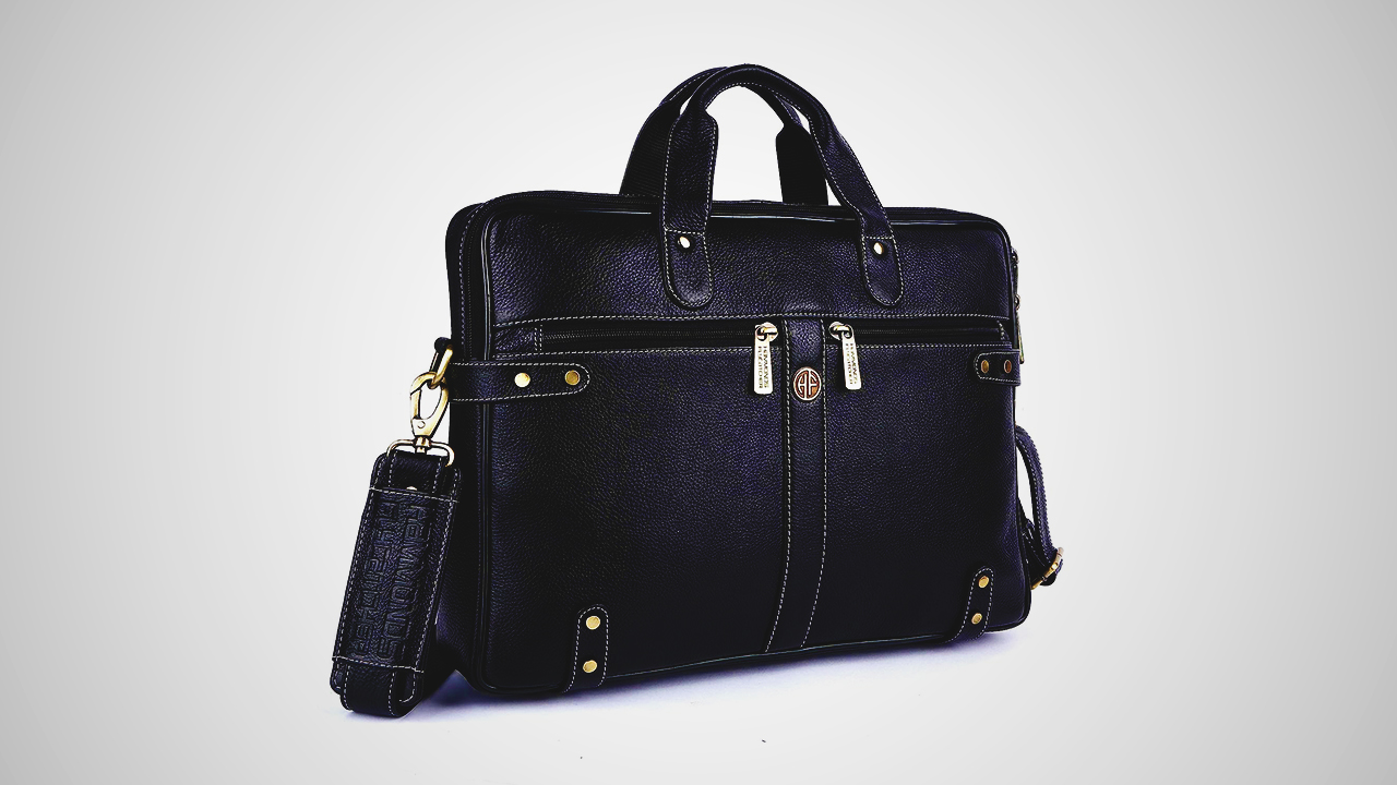 An exceptional choice for premium laptop carrying cases.