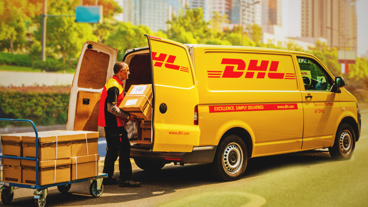 This courier company is renowned for its exceptional services. 