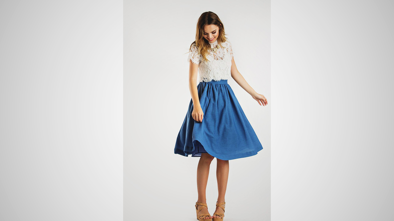 Elevate Your Style with these Denim Skirt Outfit Inspirations 